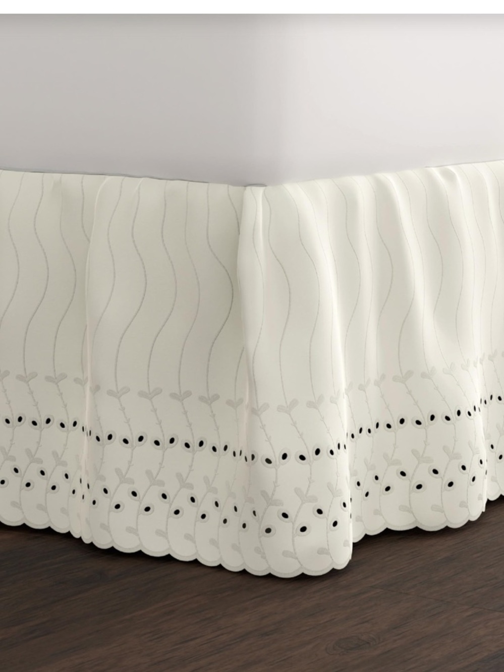 Ivory Eyelet Bed Skirt Embroidered Scalloped Edge 14” Drop - Full